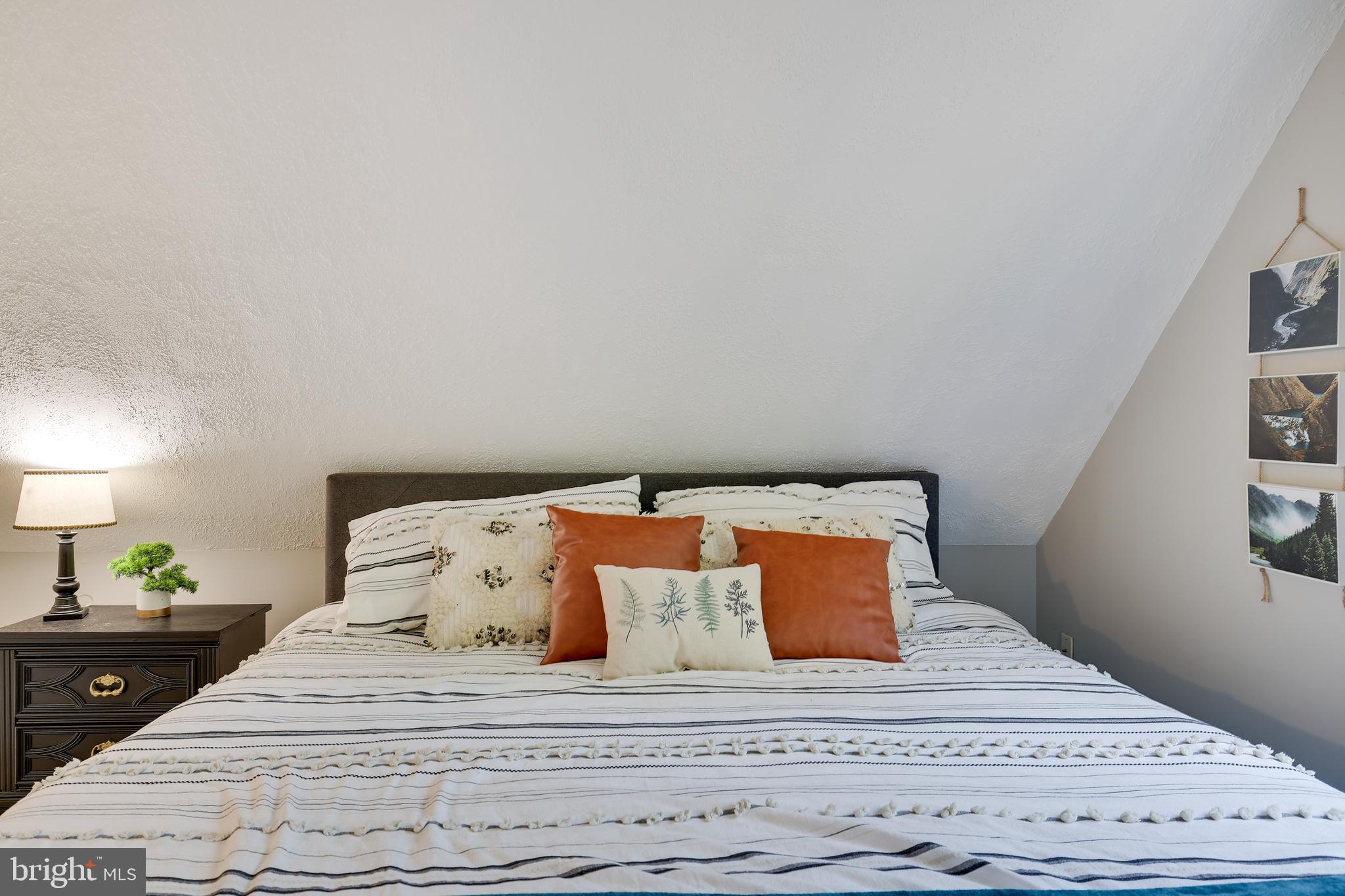 POCONO FARMS - Residential