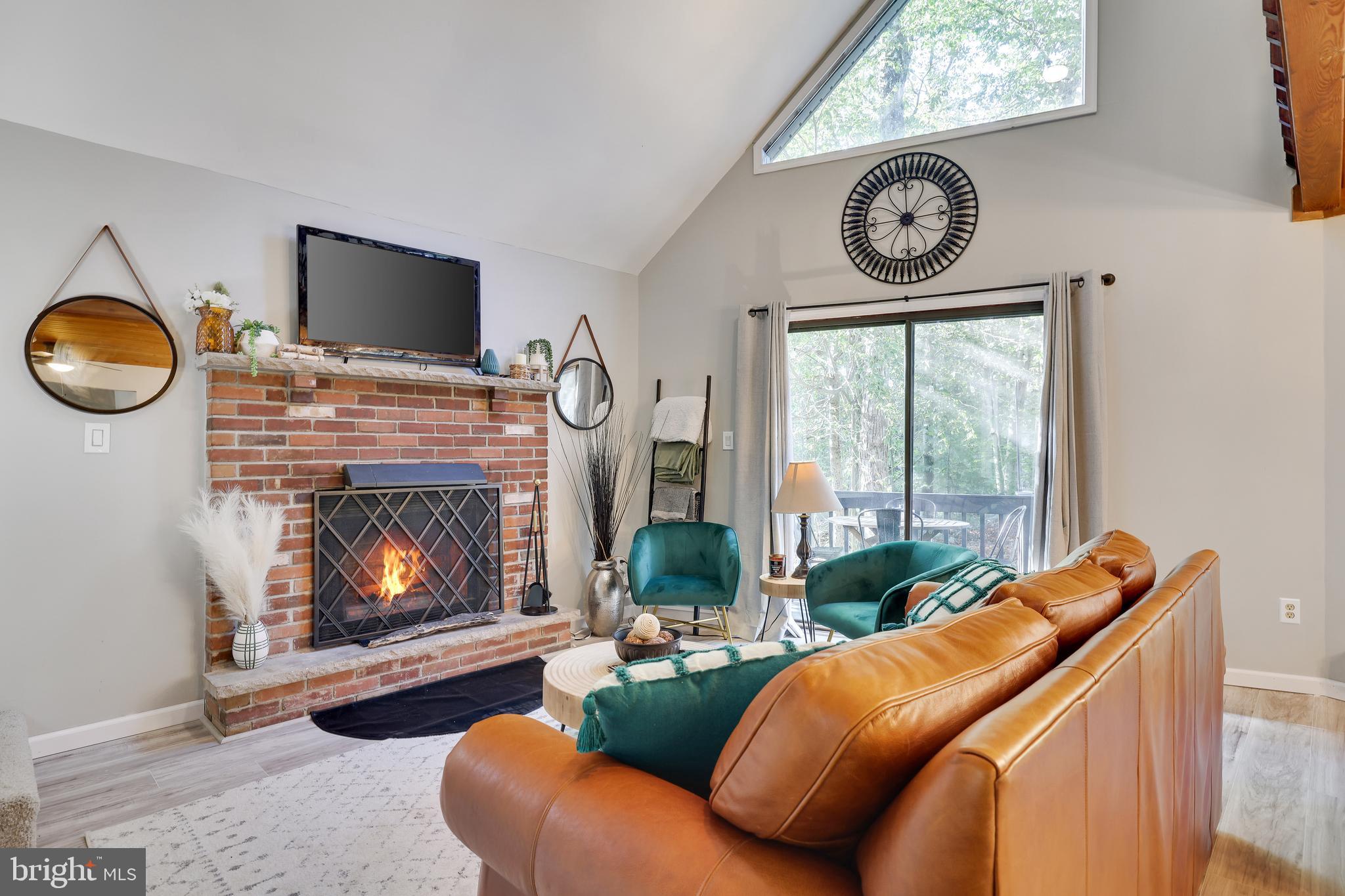 POCONO FARMS - Residential