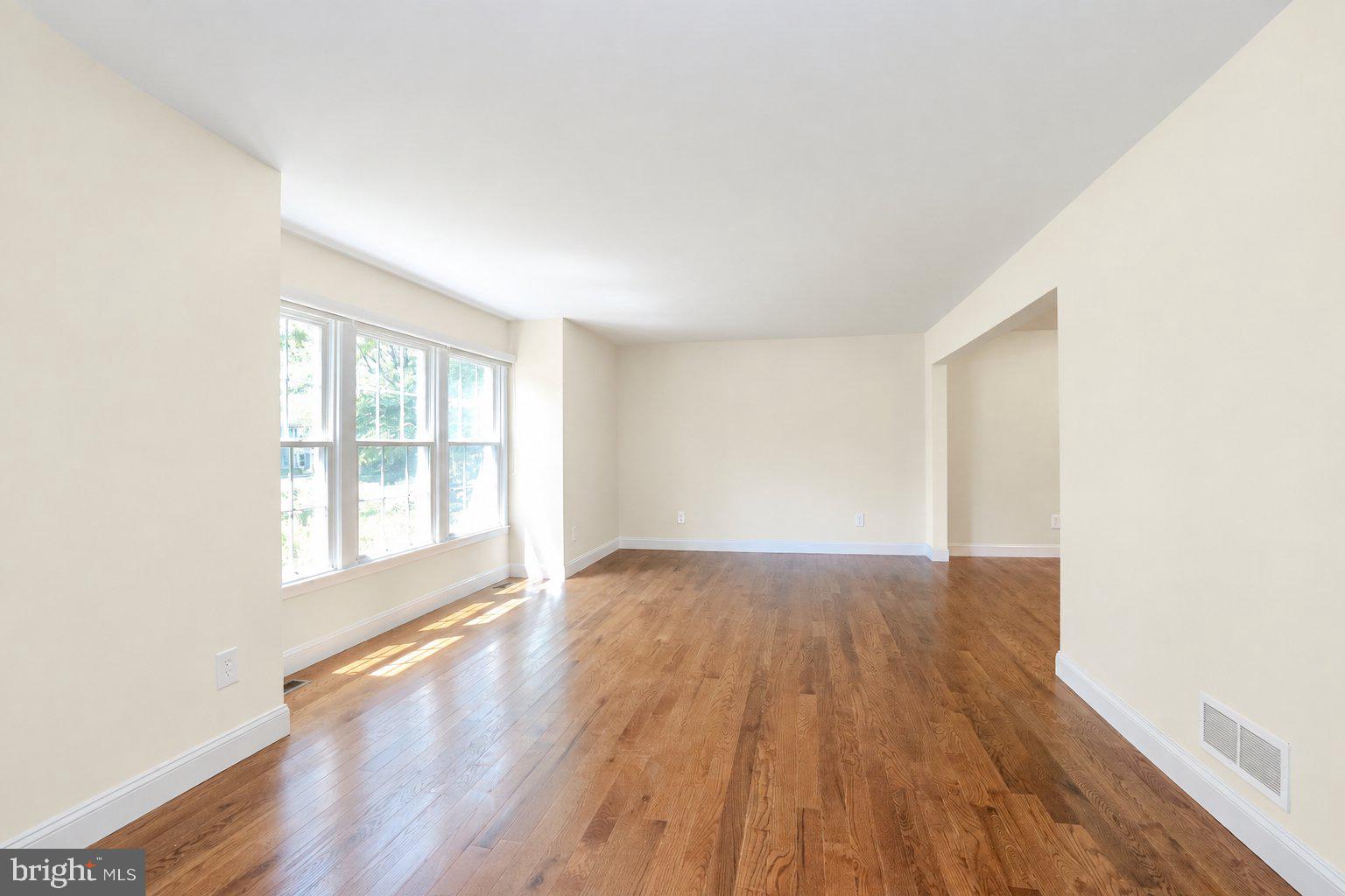 18 PARKER ROAD