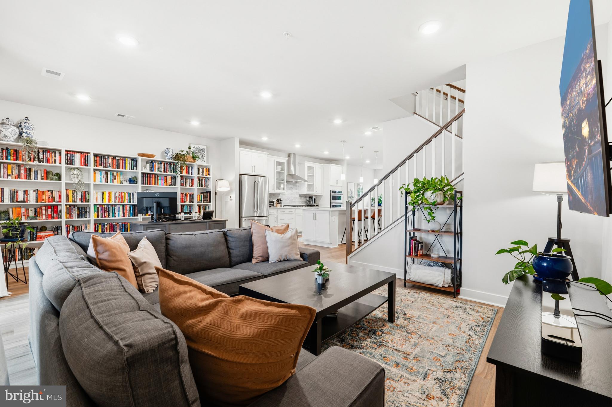 KINCORA - Residential