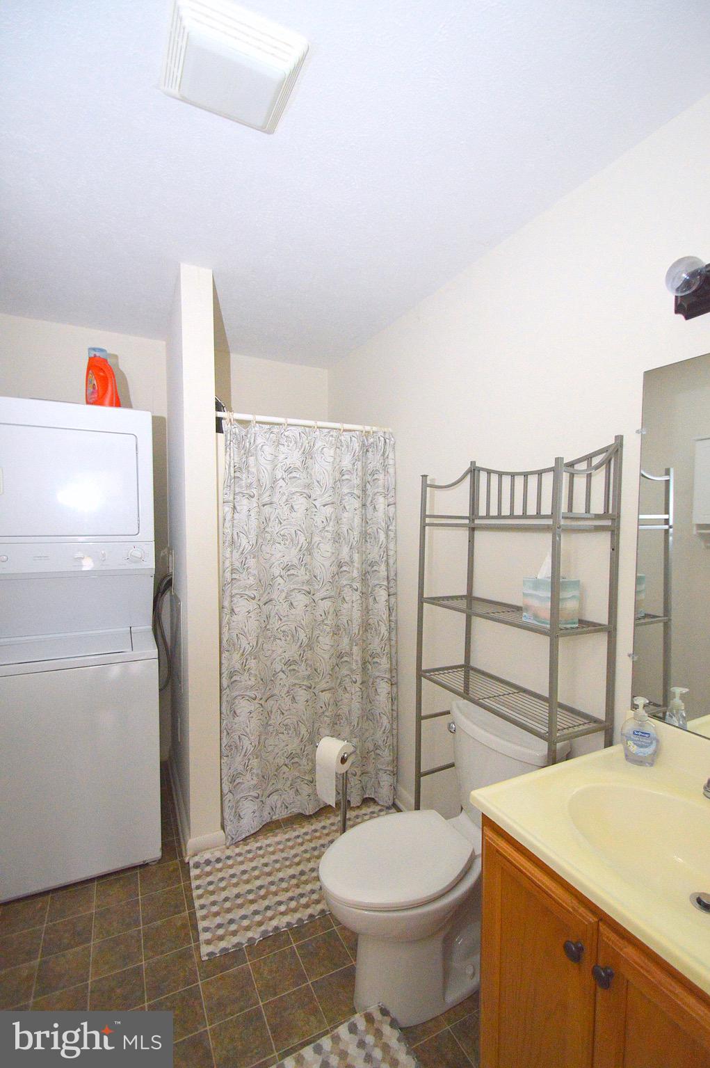 ROUSE MOUNTAIN - Residential