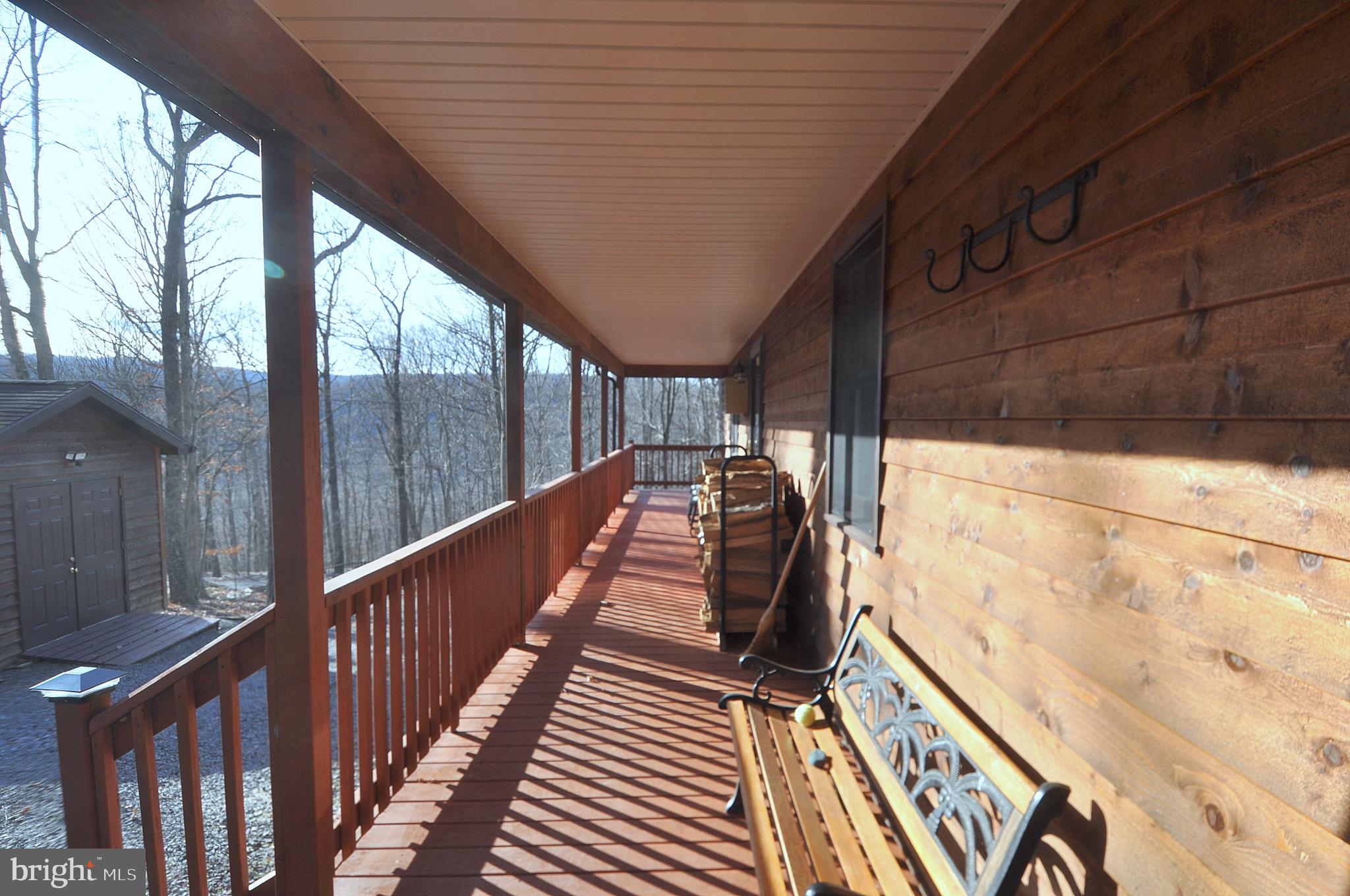 ROUSE MOUNTAIN - Residential