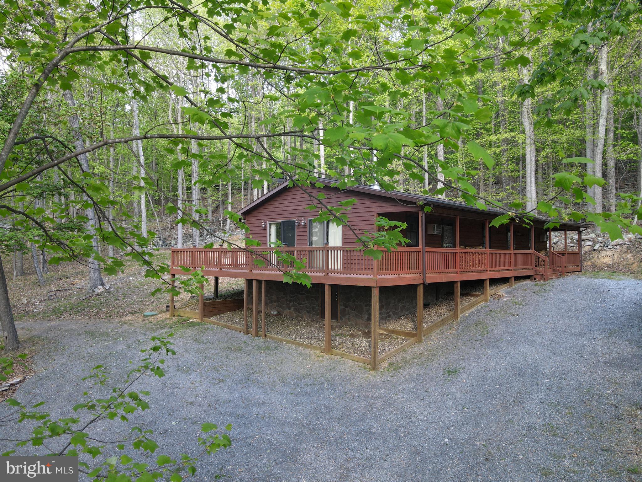 ROUSE MOUNTAIN - Residential