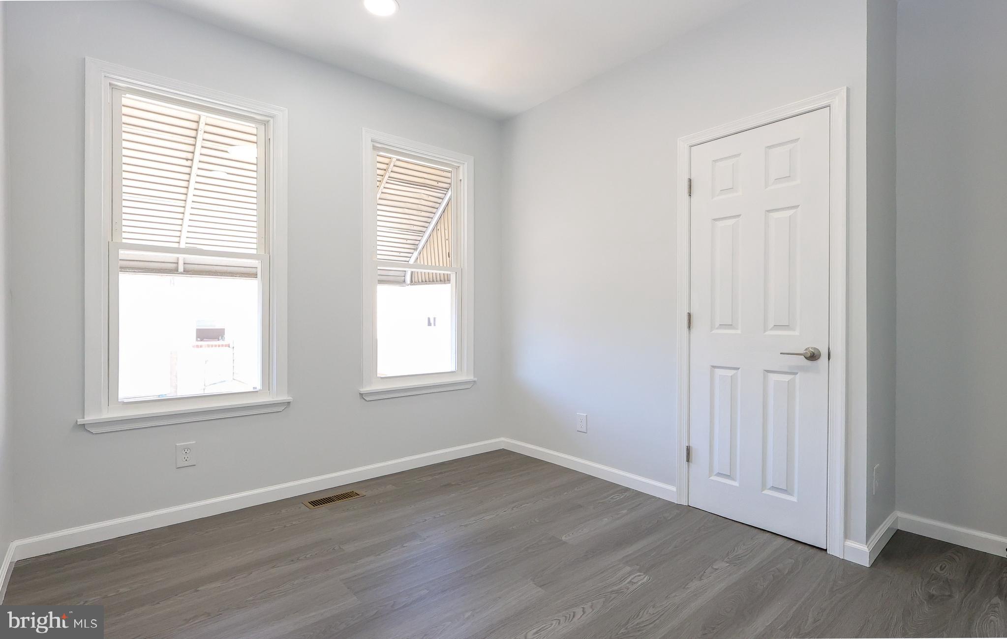 GRAYS FERRY - Residential