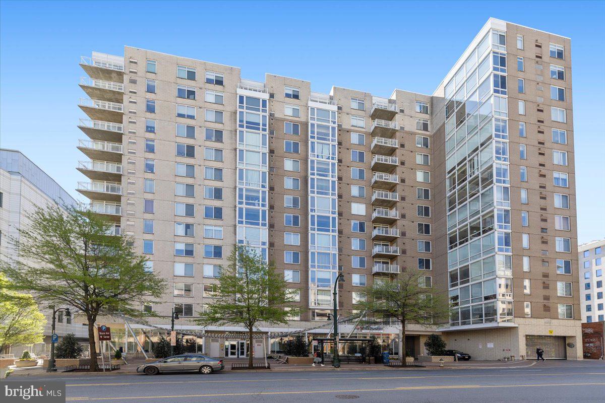 DOWNTOWN SILVER SPRING - Residential