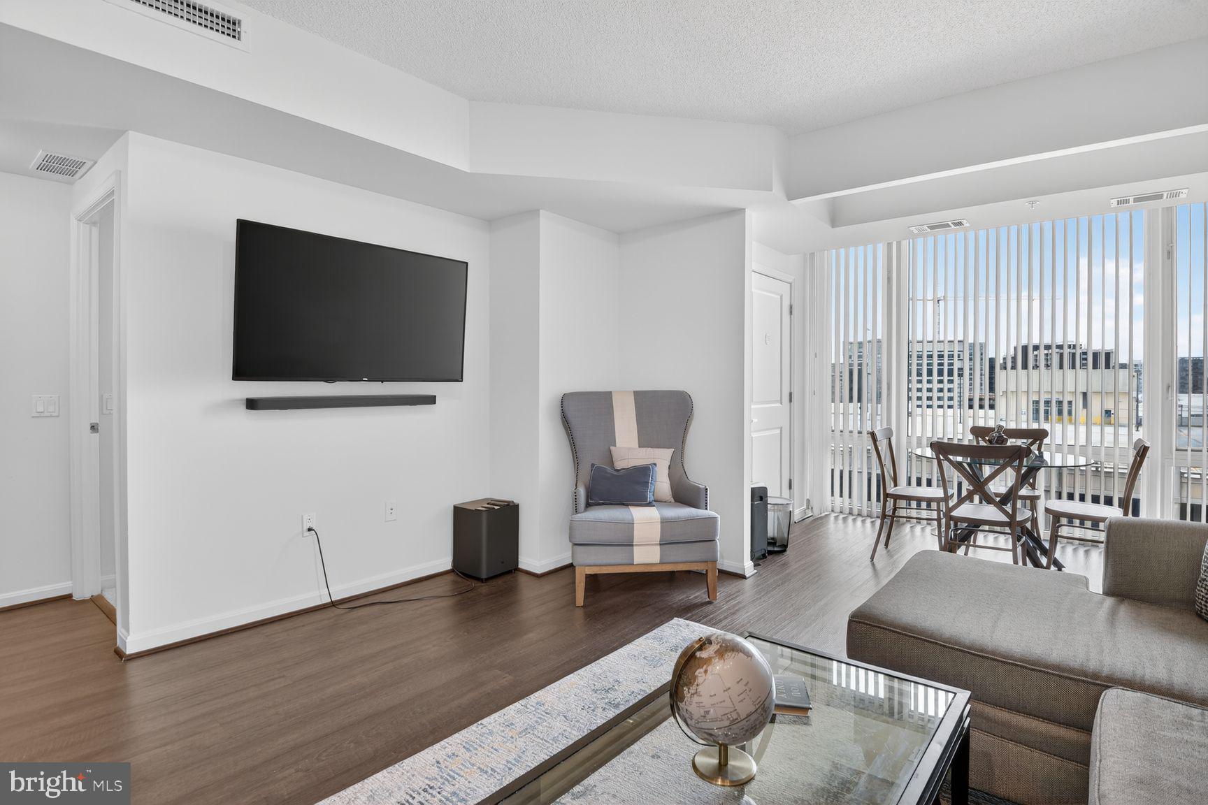 DOWNTOWN SILVER SPRING - Residential