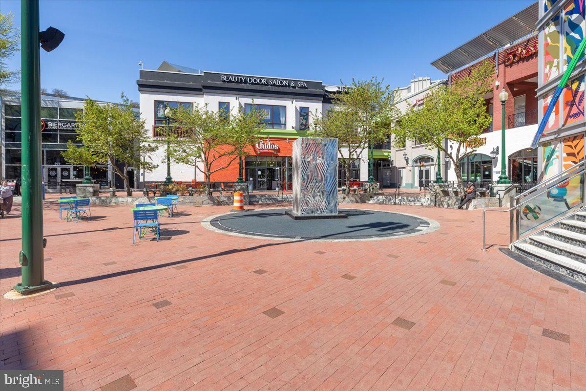 DOWNTOWN SILVER SPRING - Residential