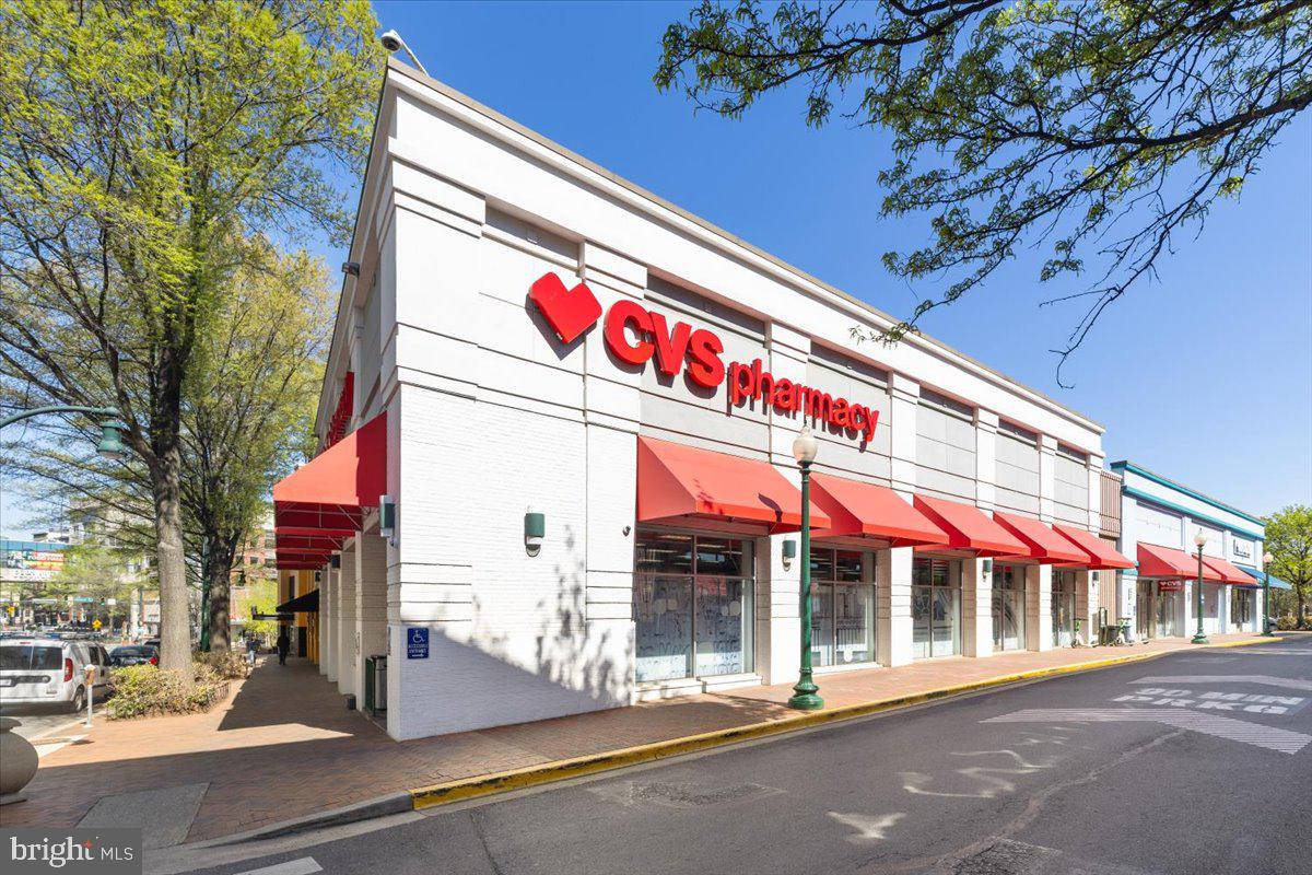 DOWNTOWN SILVER SPRING - Residential