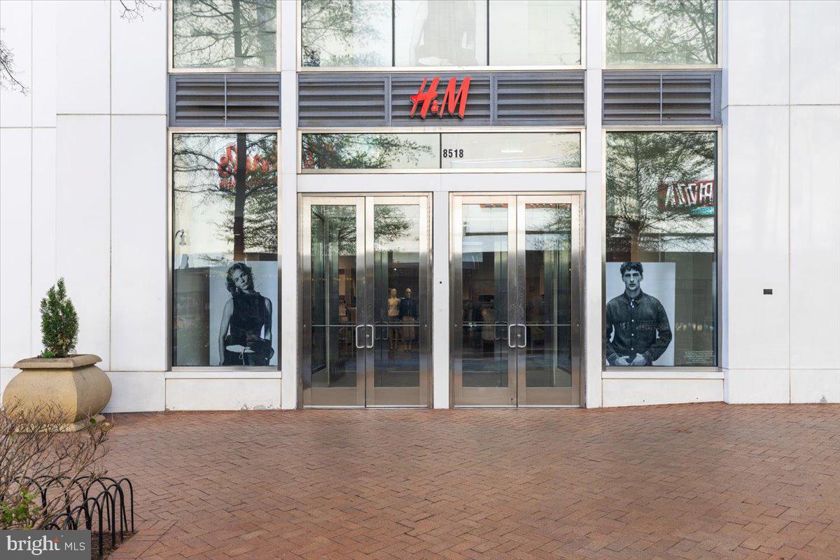 DOWNTOWN SILVER SPRING - Residential