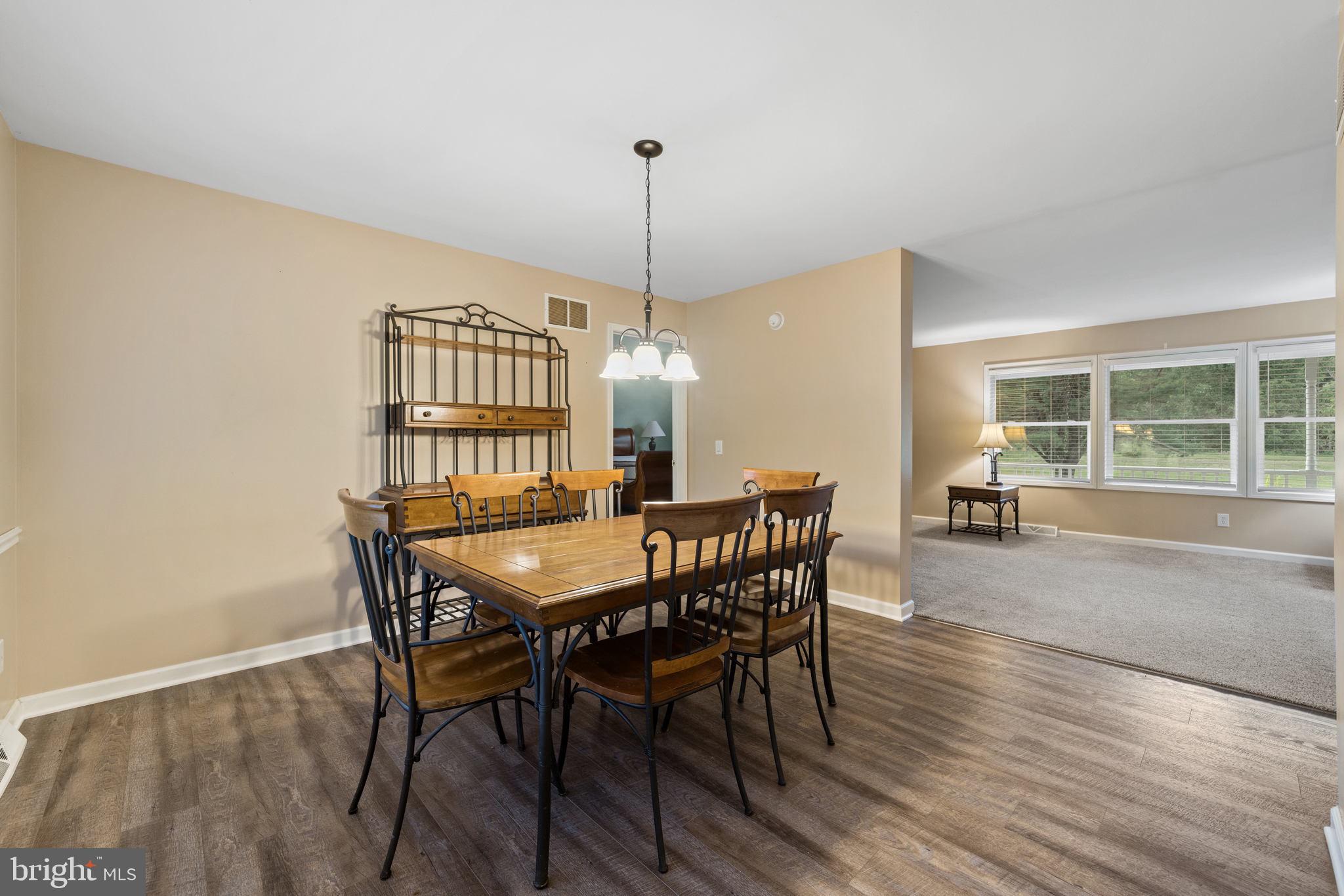 HEDGESVILLE - Commercial Sale