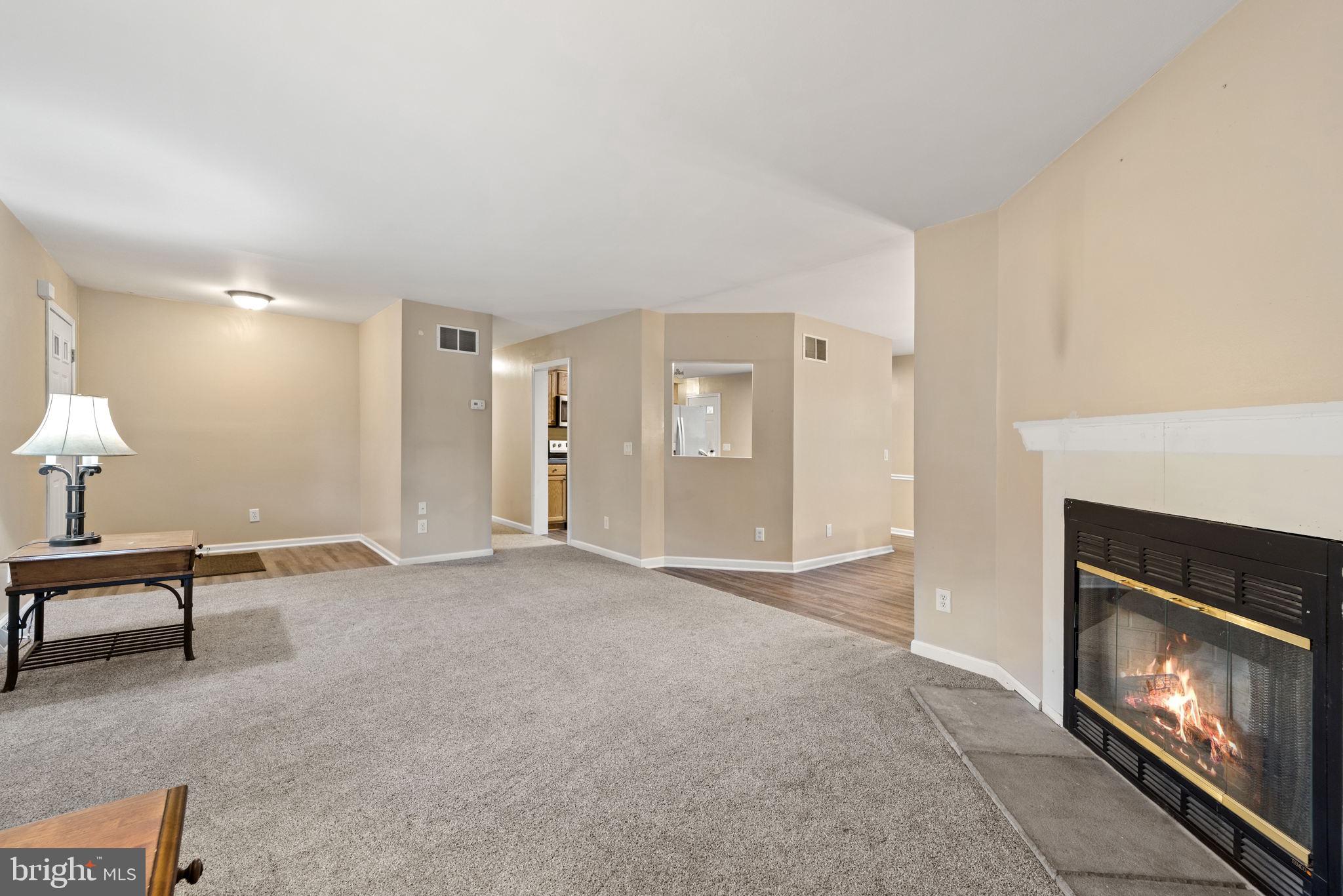 HEDGESVILLE - Commercial Sale