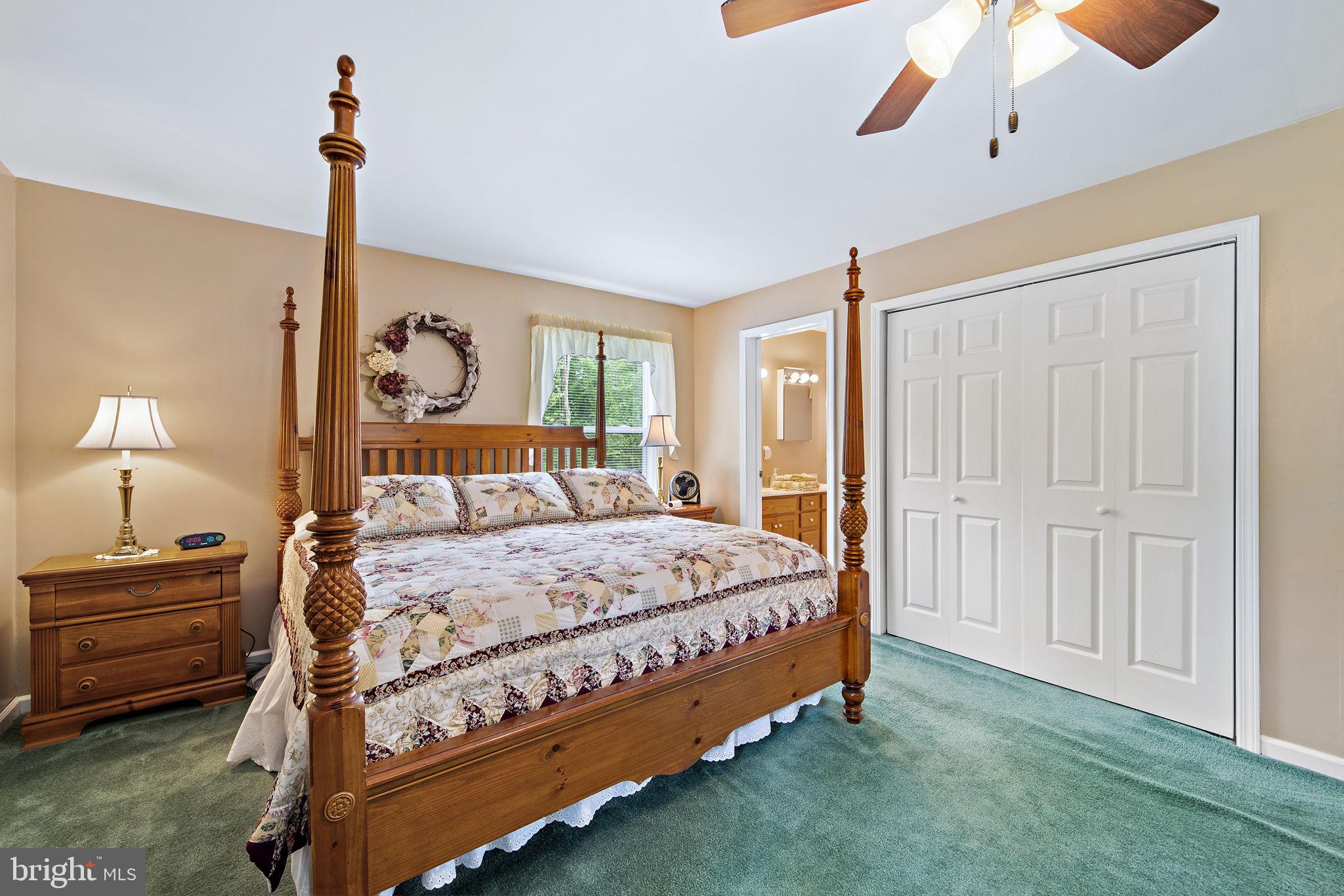 HEDGESVILLE - Commercial Sale