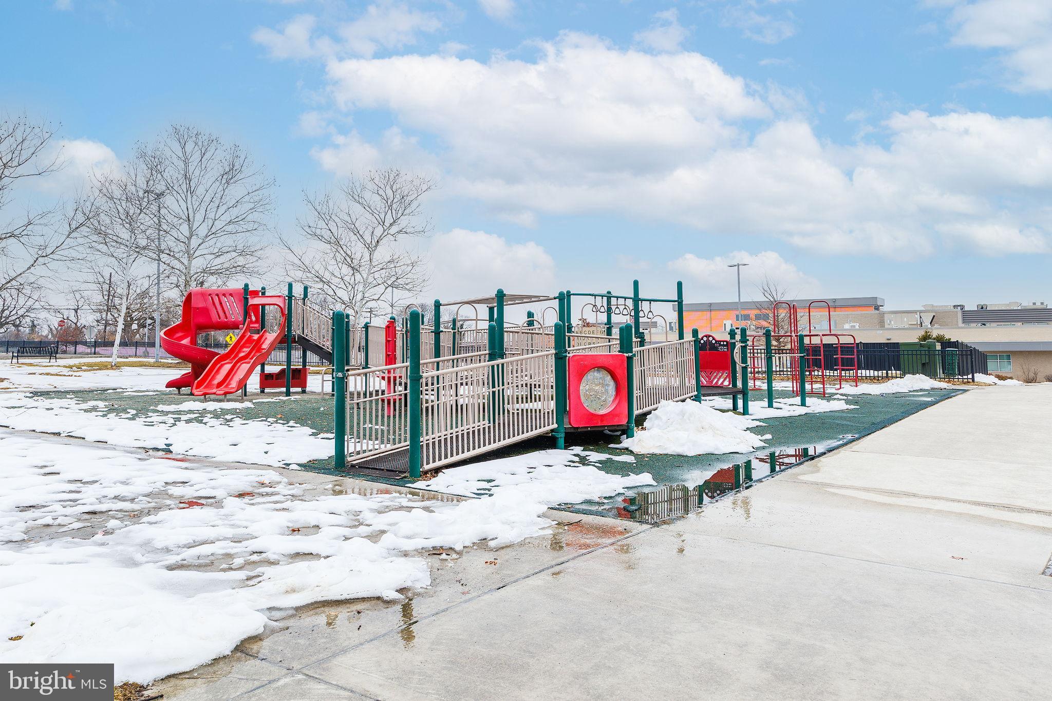 BROOKLYN PARK - Residential