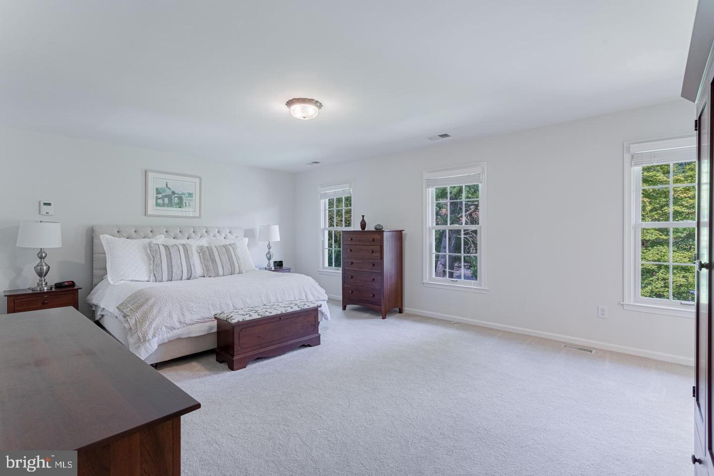 LANGLEY OAKS - Residential