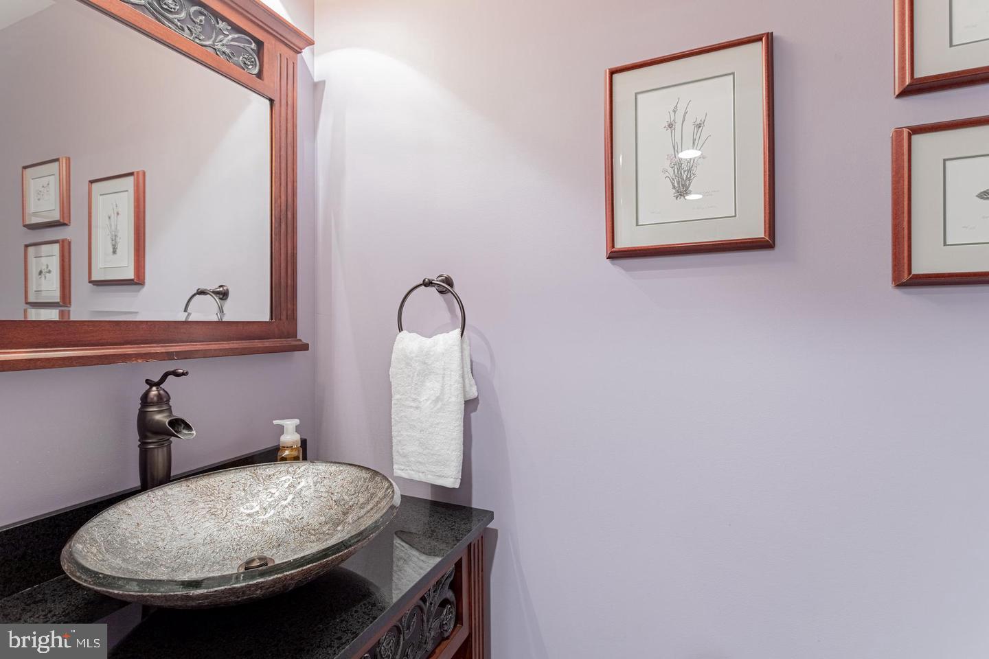 LANGLEY OAKS - Residential