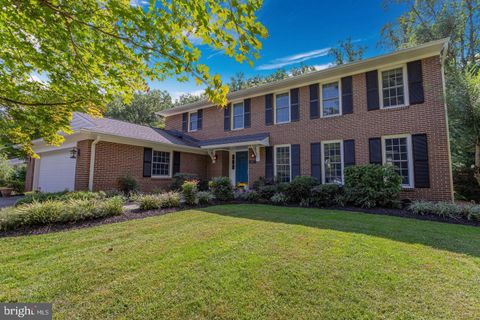6607 TINA LANE MCLEAN VA 22101