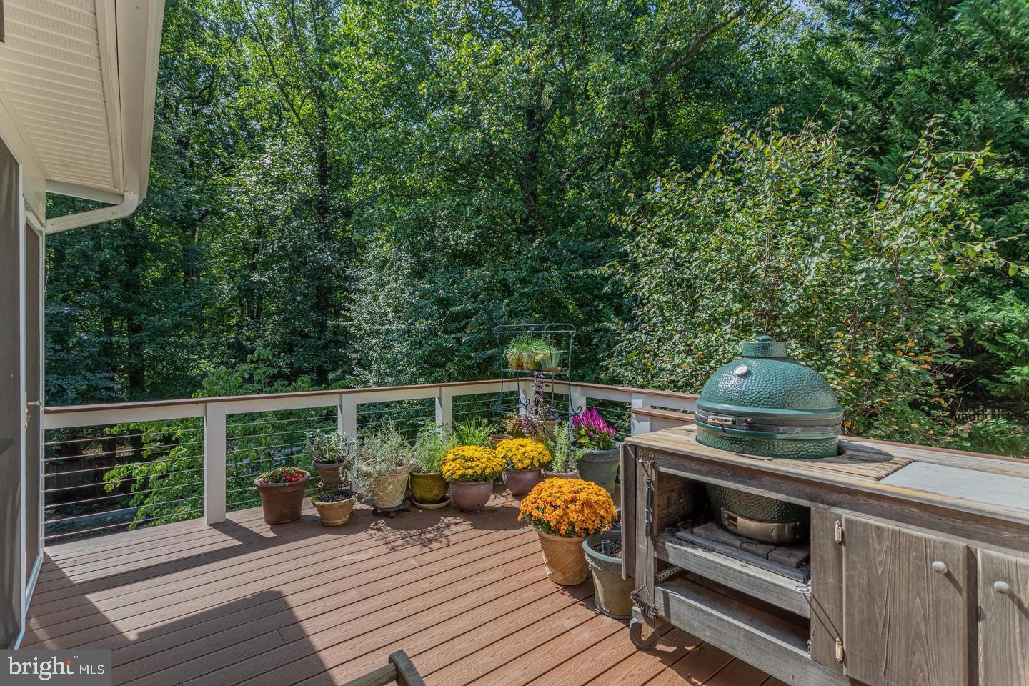 LANGLEY OAKS - Residential