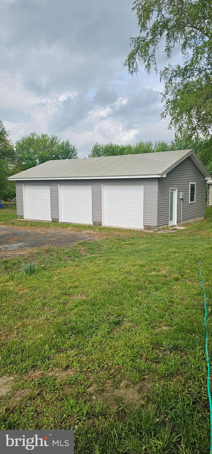 210 MOUNT OLIVE CEMETERY ROAD