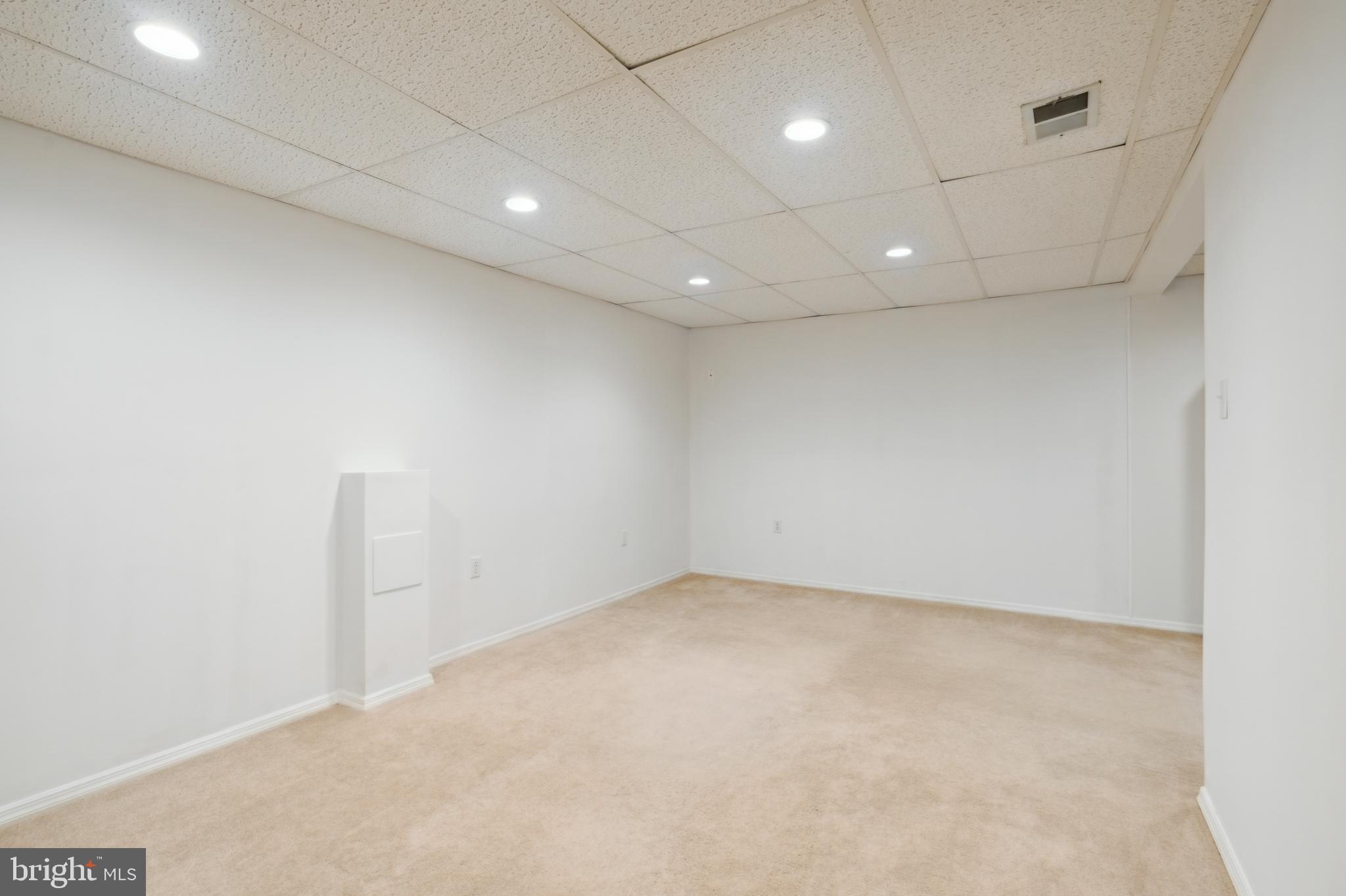 FURNACE HILLS - Residential