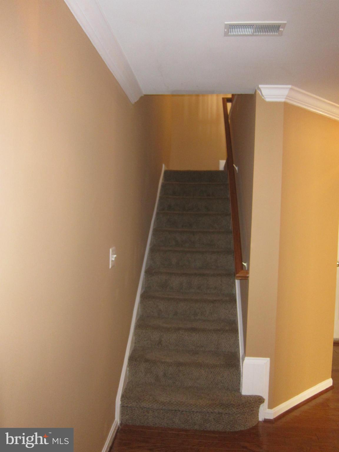 ASHBURN VILLAGE - Residential Lease