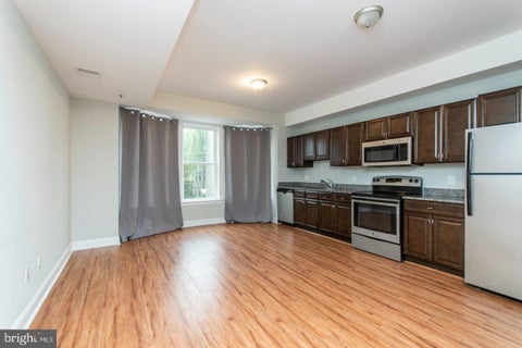 Condo For Rent - 1222 N 7th Street #BLDG F UNIT 2<br/> Philadelphia County, PHILADELPHIA, PA 19122