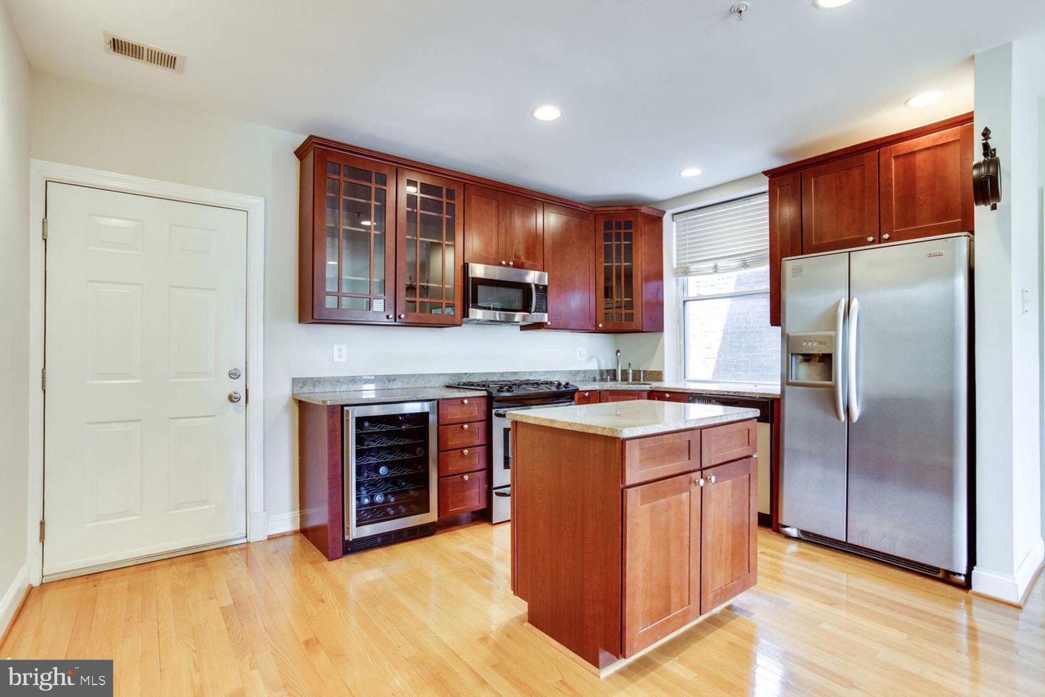 219 T STREET NE 202
