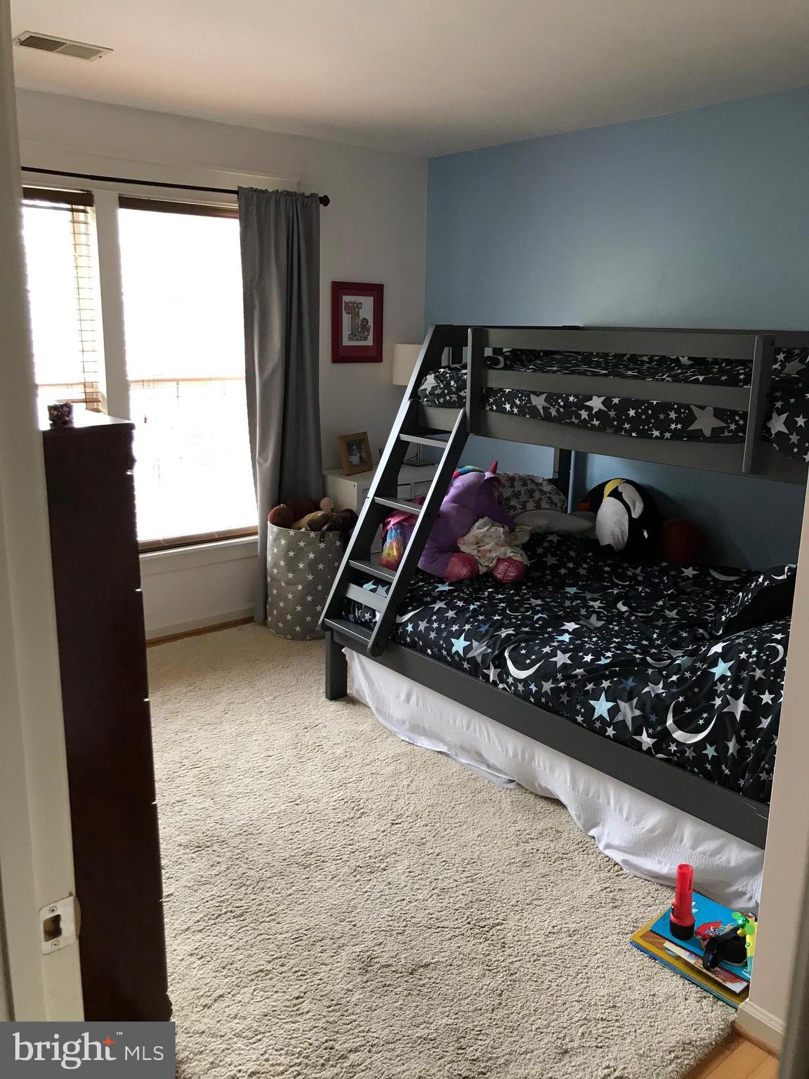 CASCADES - Residential Lease