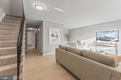7732 GREYMONT STREET LANDOVER MD 20785
