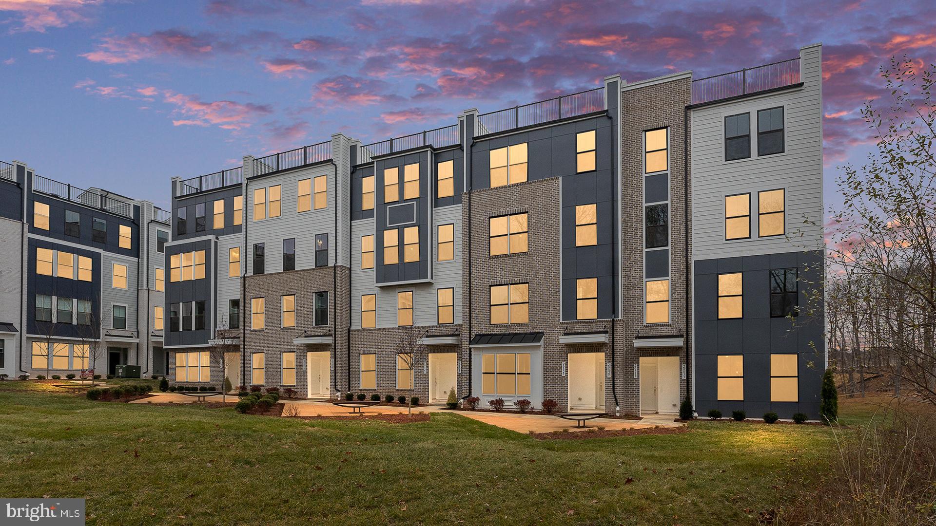 20821 CLOONGEE TERRACE