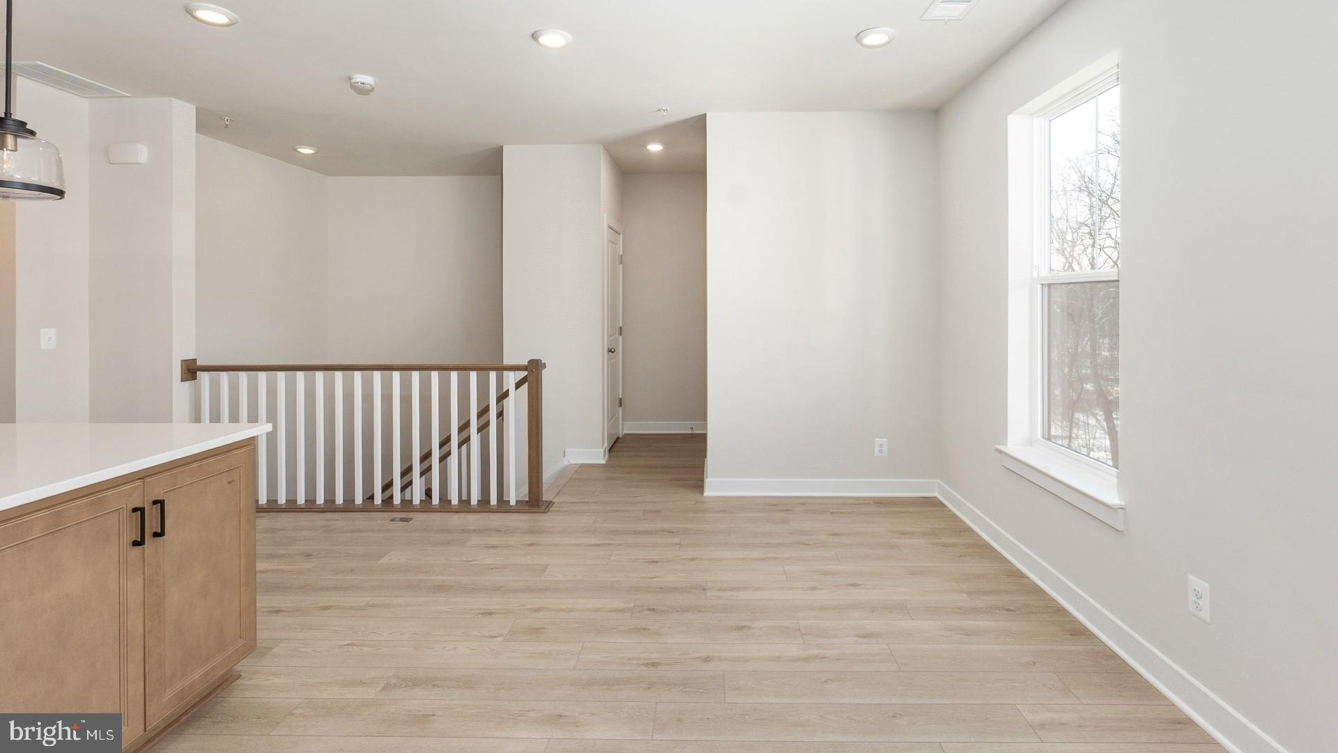 20821 CLOONGEE TERRACE