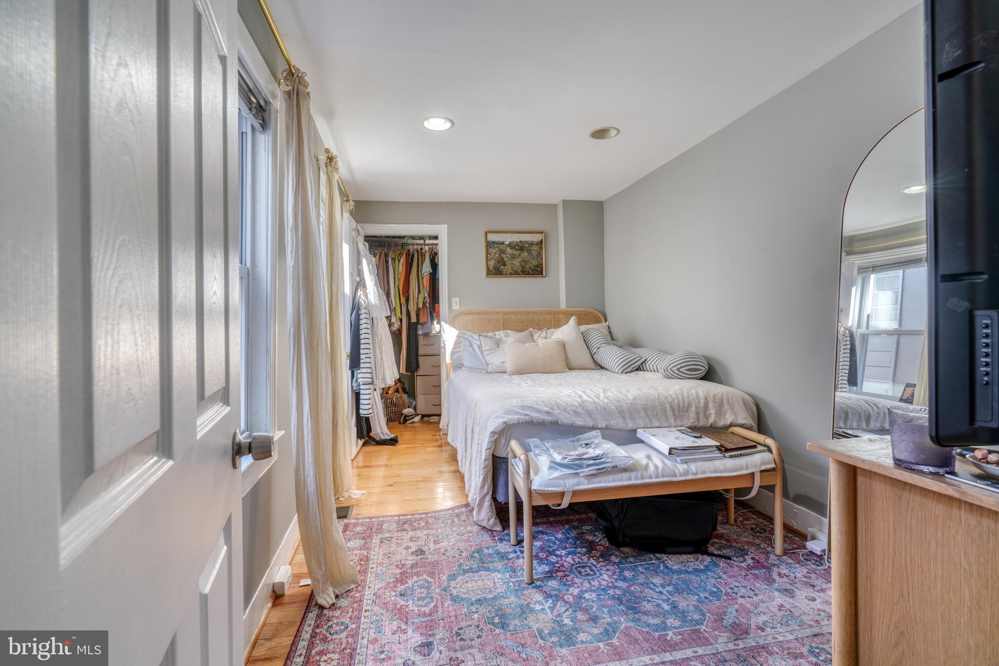 FEDERAL HILL HISTORIC DISTRICT - Residential Lease