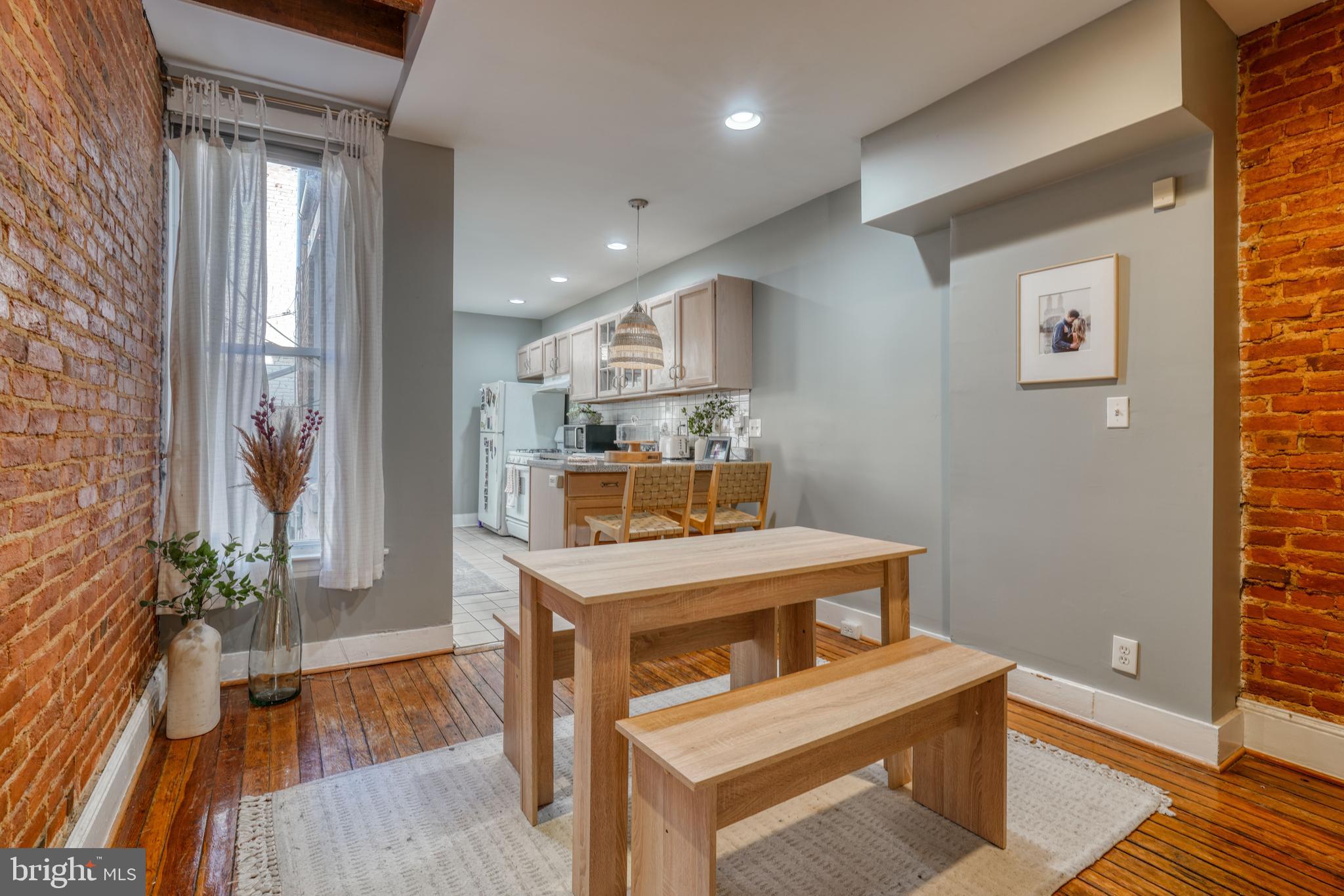 FEDERAL HILL HISTORIC DISTRICT - Residential Lease