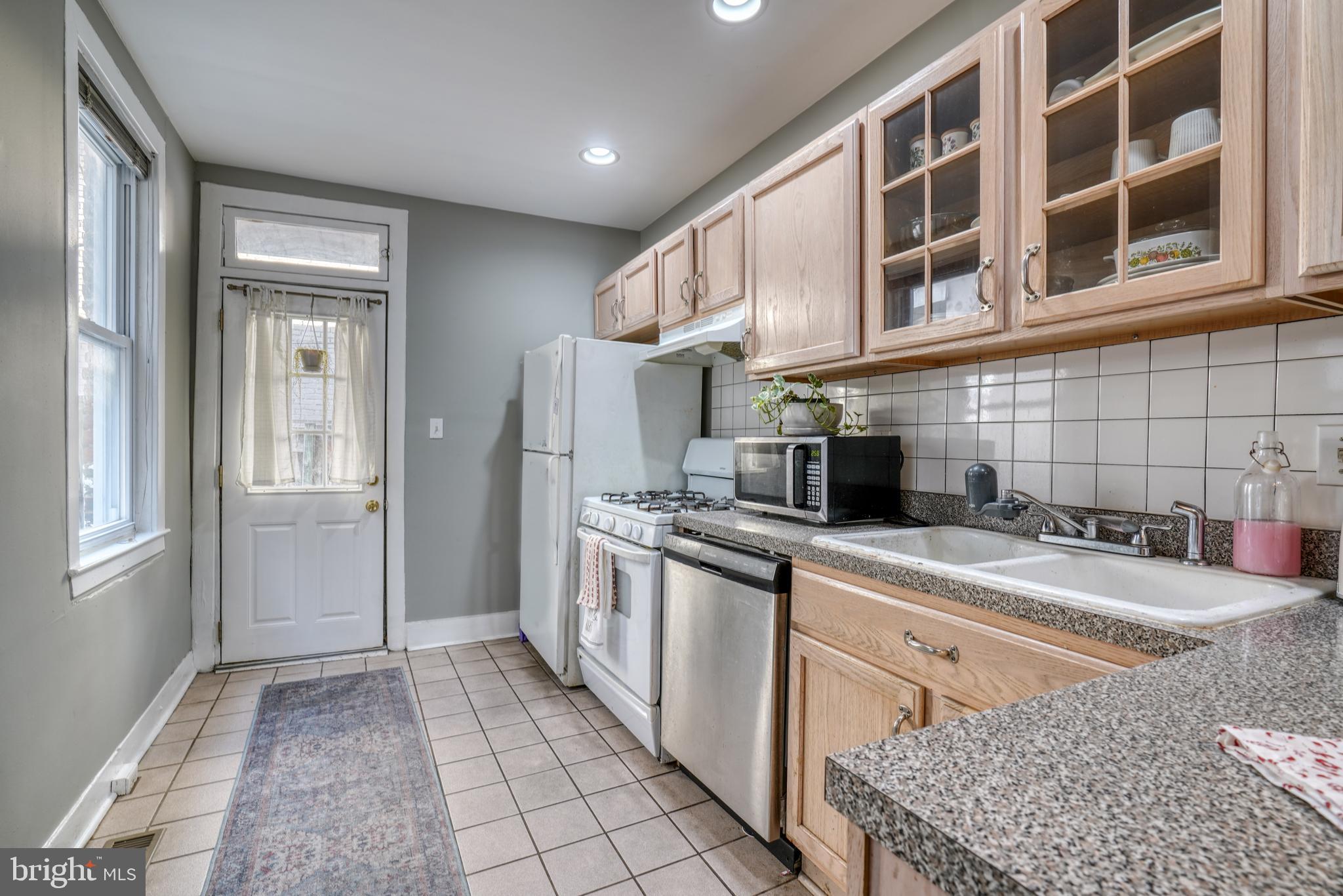 FEDERAL HILL HISTORIC DISTRICT - Residential Lease