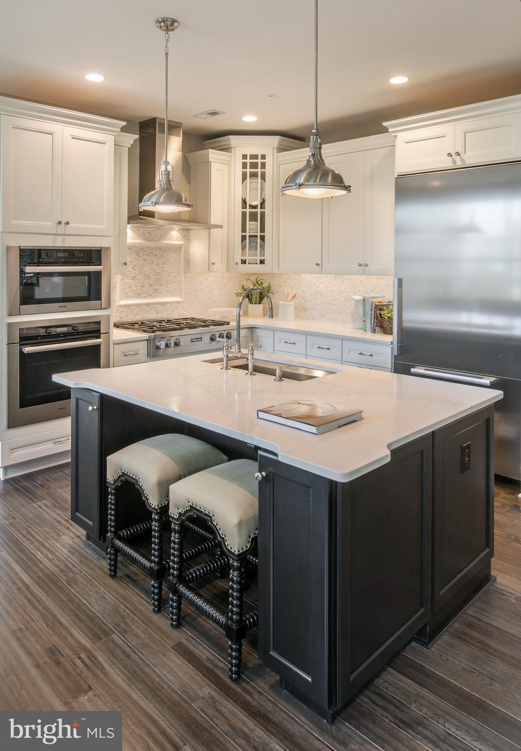 REGENCY AT YARDLEY - Residential