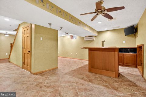 Tiny photo for 14 Hilliard Way, SEWELL, NJ 08080 (MLS # NJGL2071824)