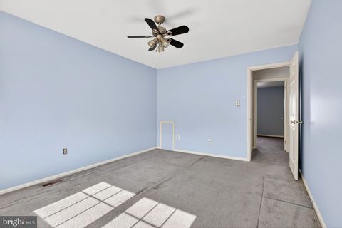 Tiny photo for 14 Hilliard Way, SEWELL, NJ 08080 (MLS # NJGL2071824)