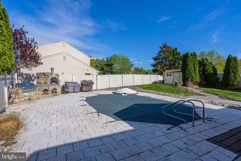 Tiny photo for 14 Hilliard Way, SEWELL, NJ 08080 (MLS # NJGL2071824)