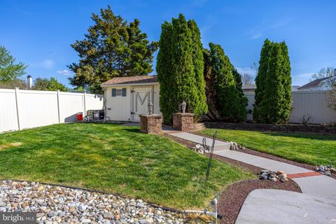 Tiny photo for 14 Hilliard Way, SEWELL, NJ 08080 (MLS # NJGL2071824)