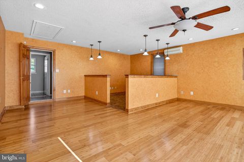 Tiny photo for 14 Hilliard Way, SEWELL, NJ 08080 (MLS # NJGL2071824)