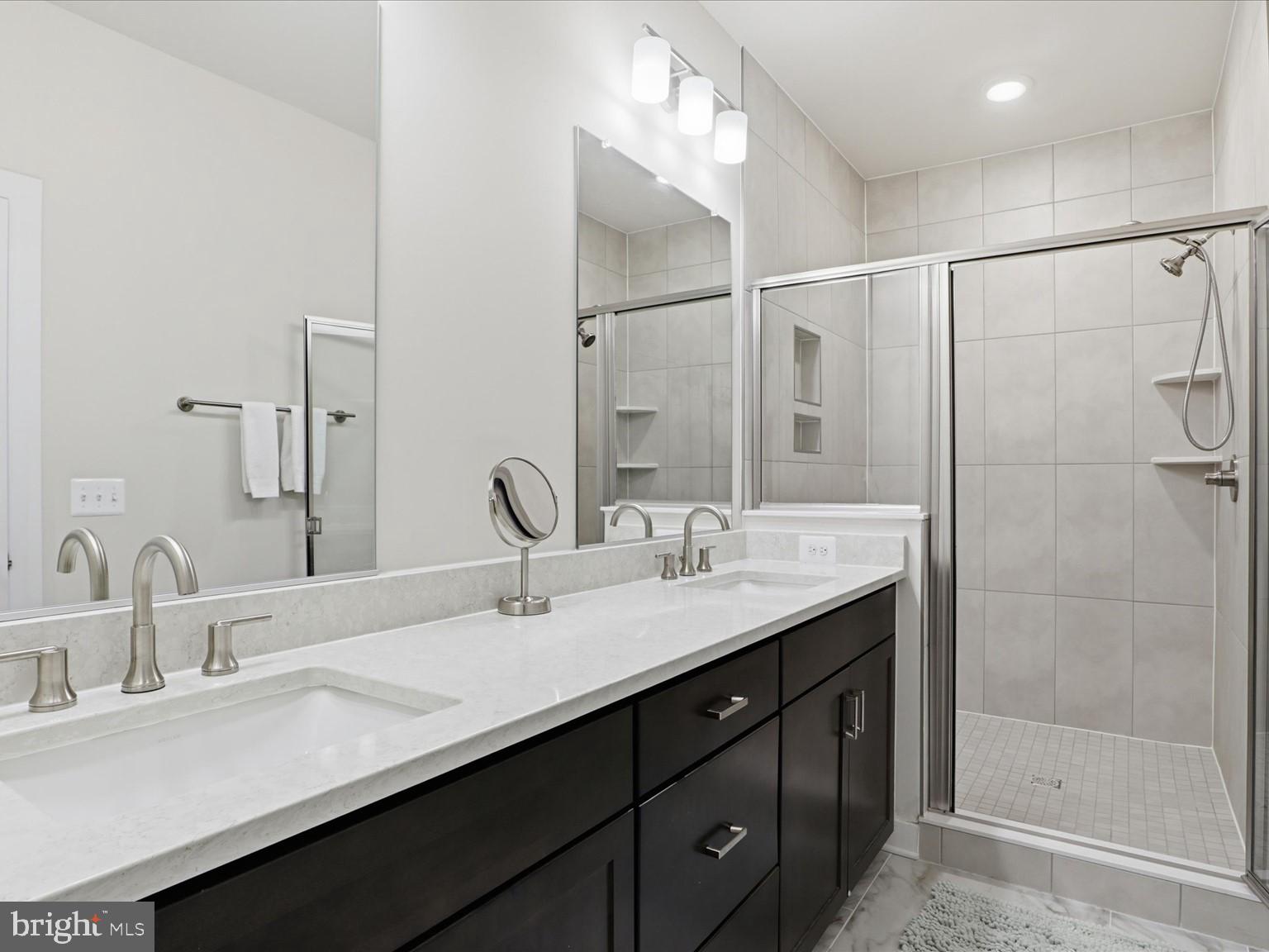 NORTHFAX WEST - Residential Lease