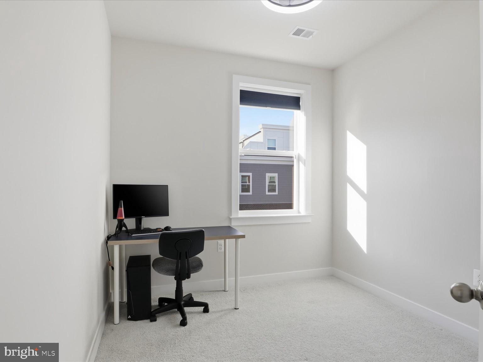 NORTHFAX WEST - Residential Lease