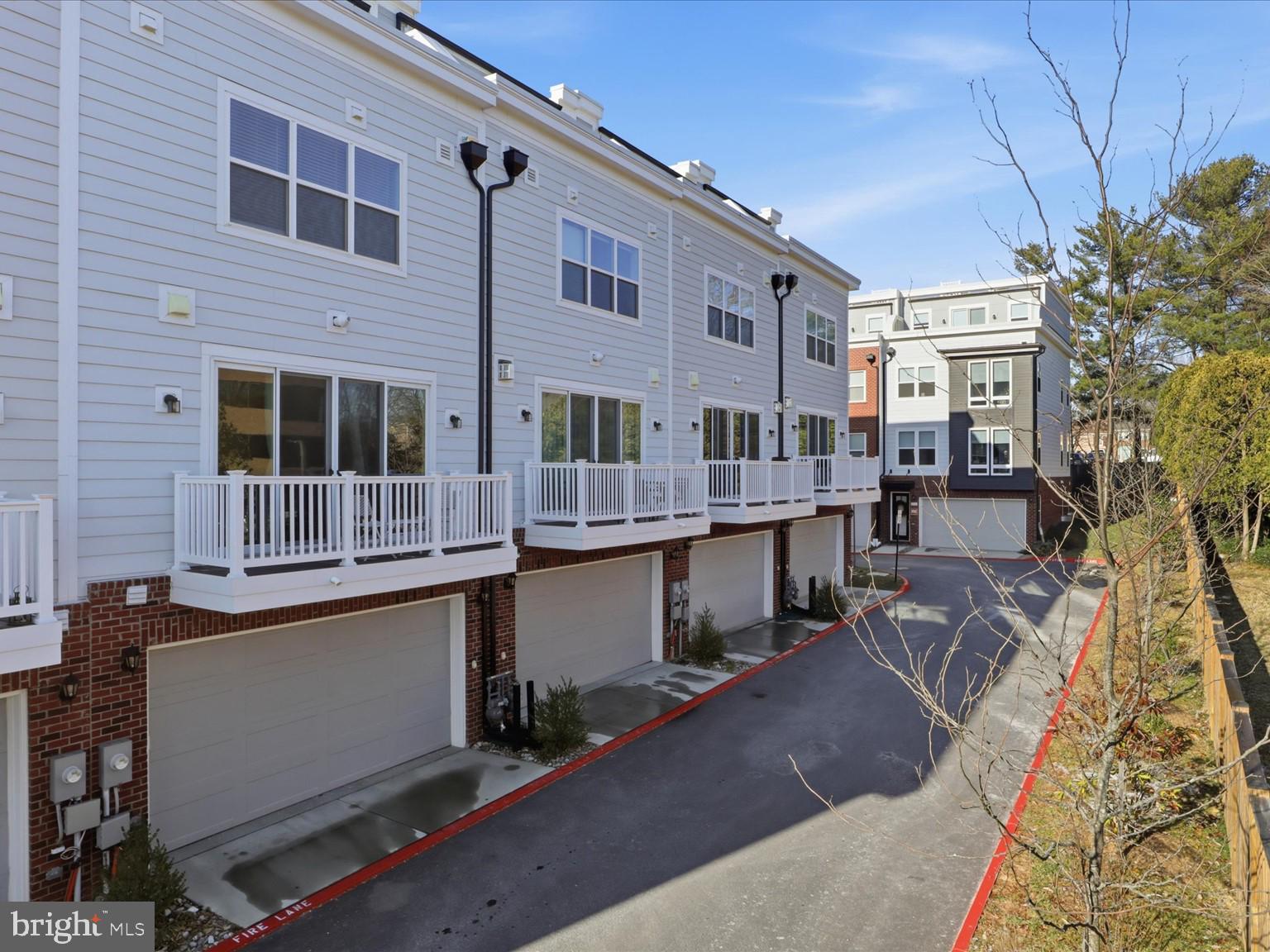 NORTHFAX WEST - Residential Lease