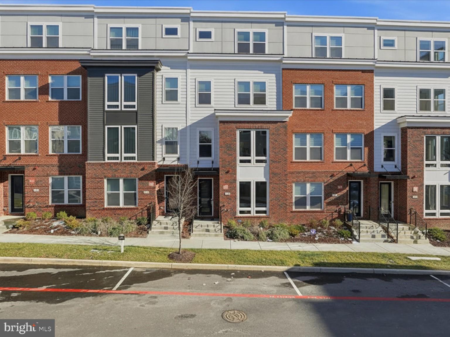 NORTHFAX WEST - Residential Lease