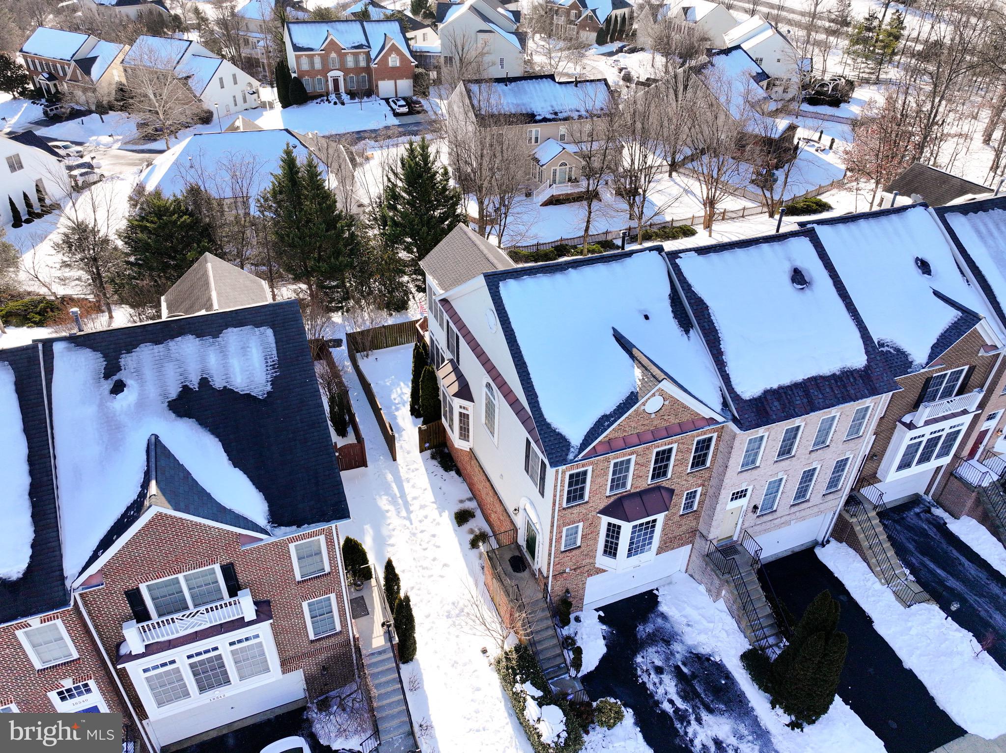 SPRING LAKES - Residential