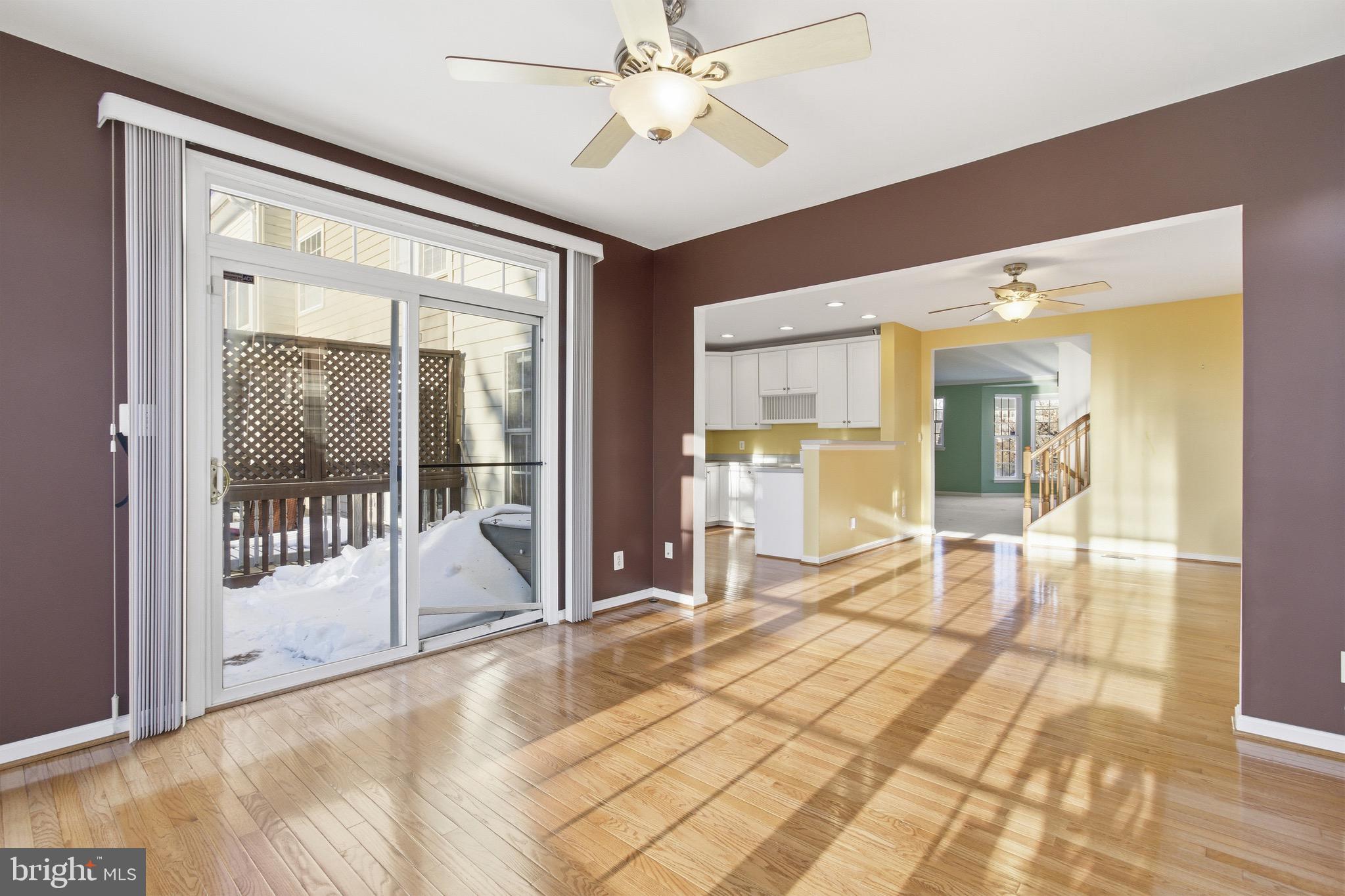 SPRING LAKES - Residential