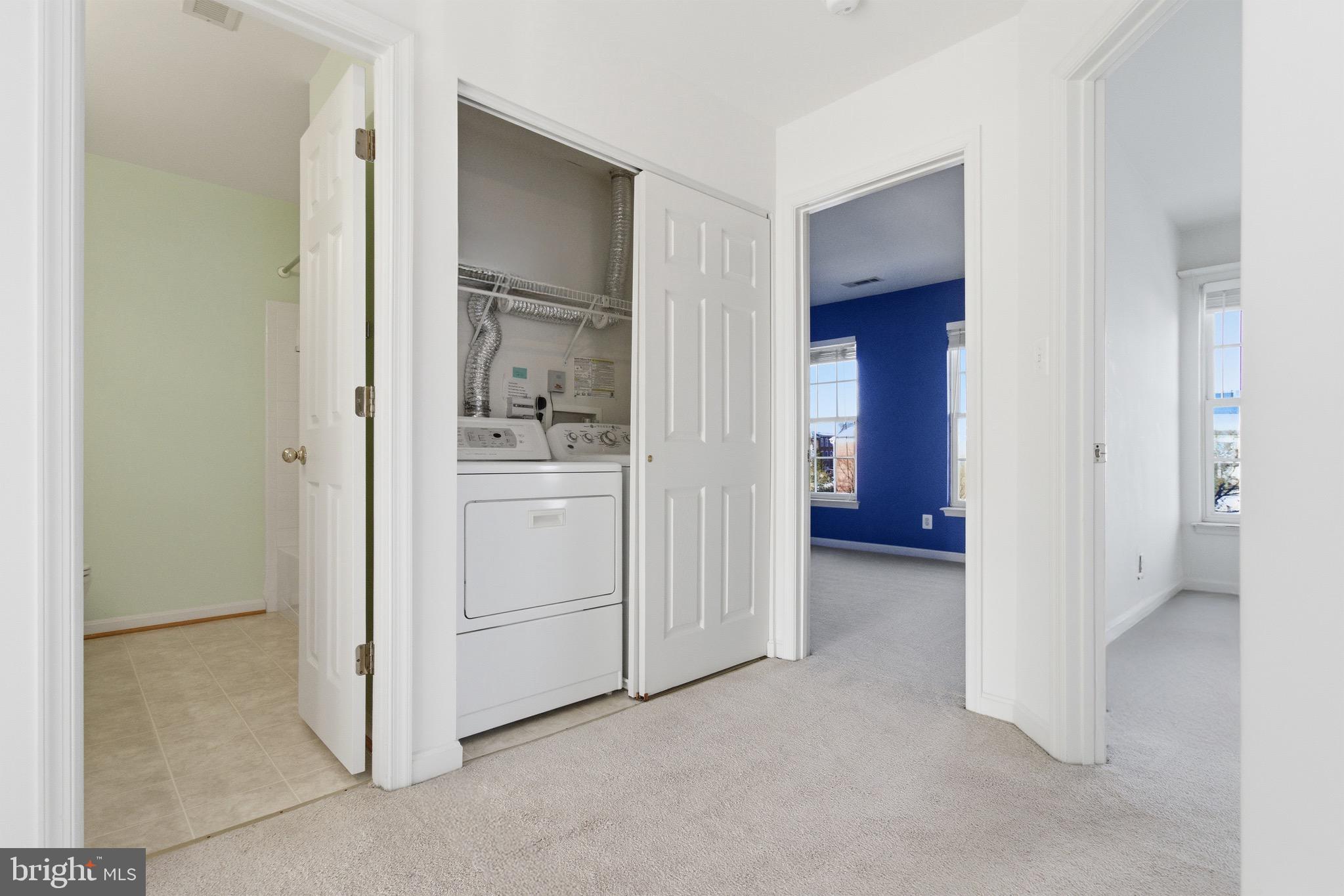 SPRING LAKES - Residential