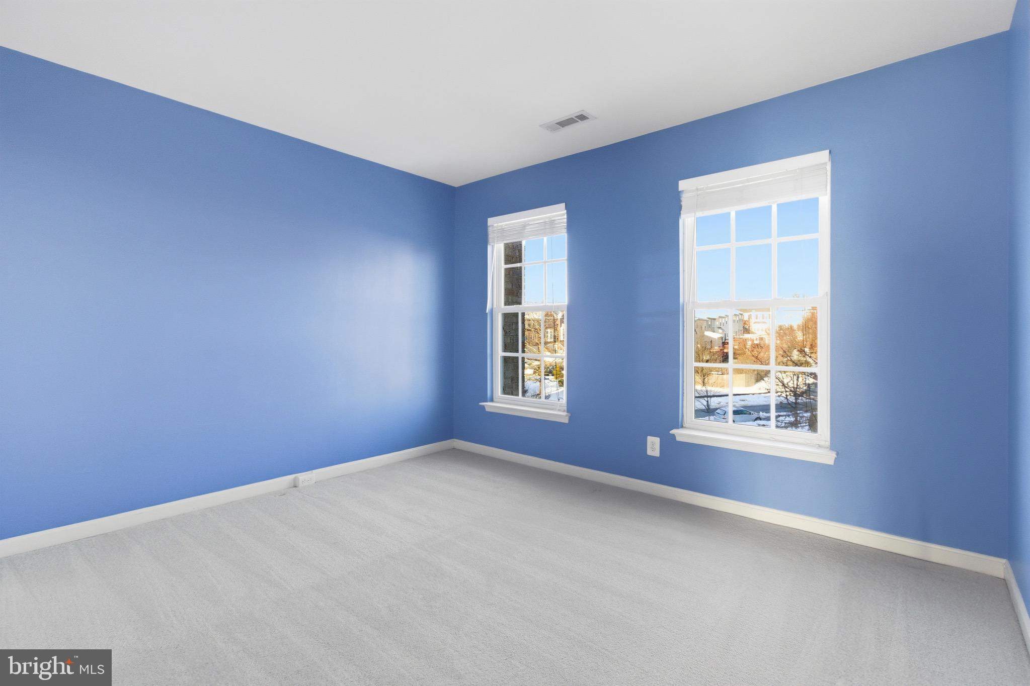 SPRING LAKES - Residential