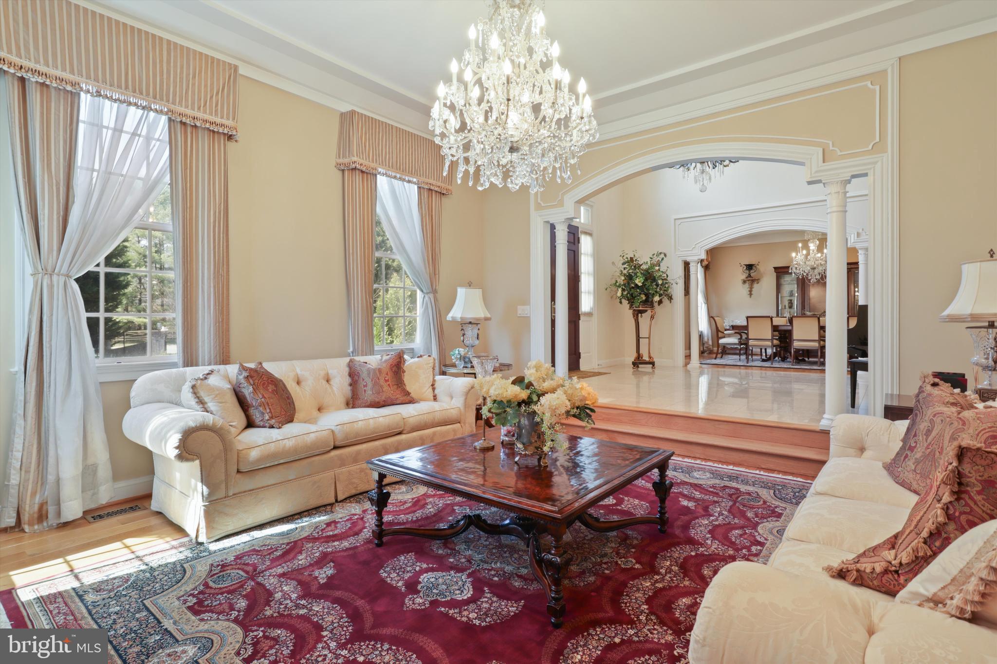 SADDLE RIDGE - Residential