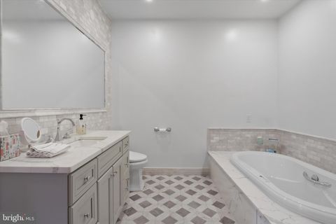 listing image 58