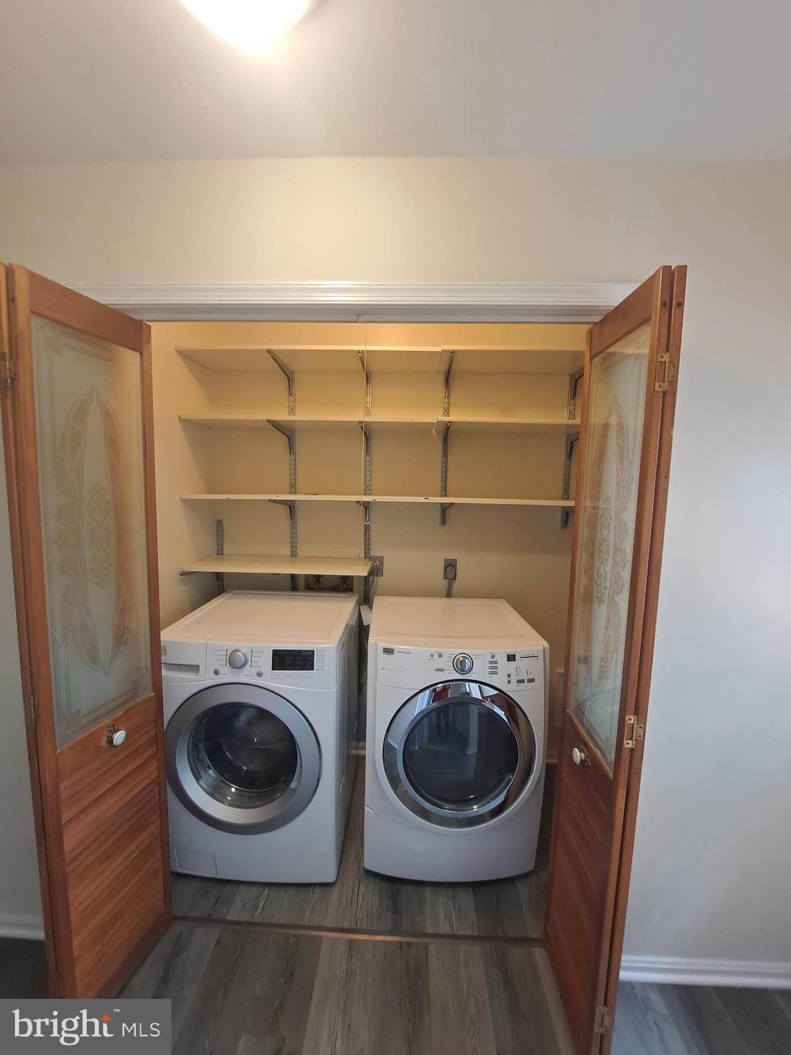 OAK GROVE TERRACE - Residential